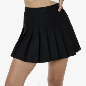 American Apparel Pleated Mini Skirt XS Black